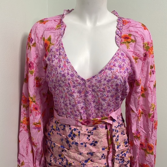 R. VIVIMOS Pink Boho Floral V neck Dress small NEW - Picture 8 of 11